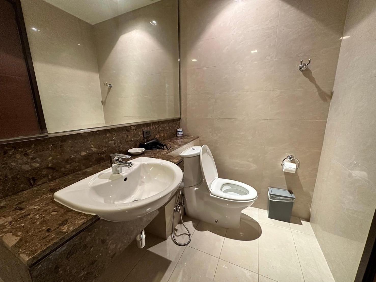 อพาร์ทเม้น Private Penthouse In Sukhumvit *