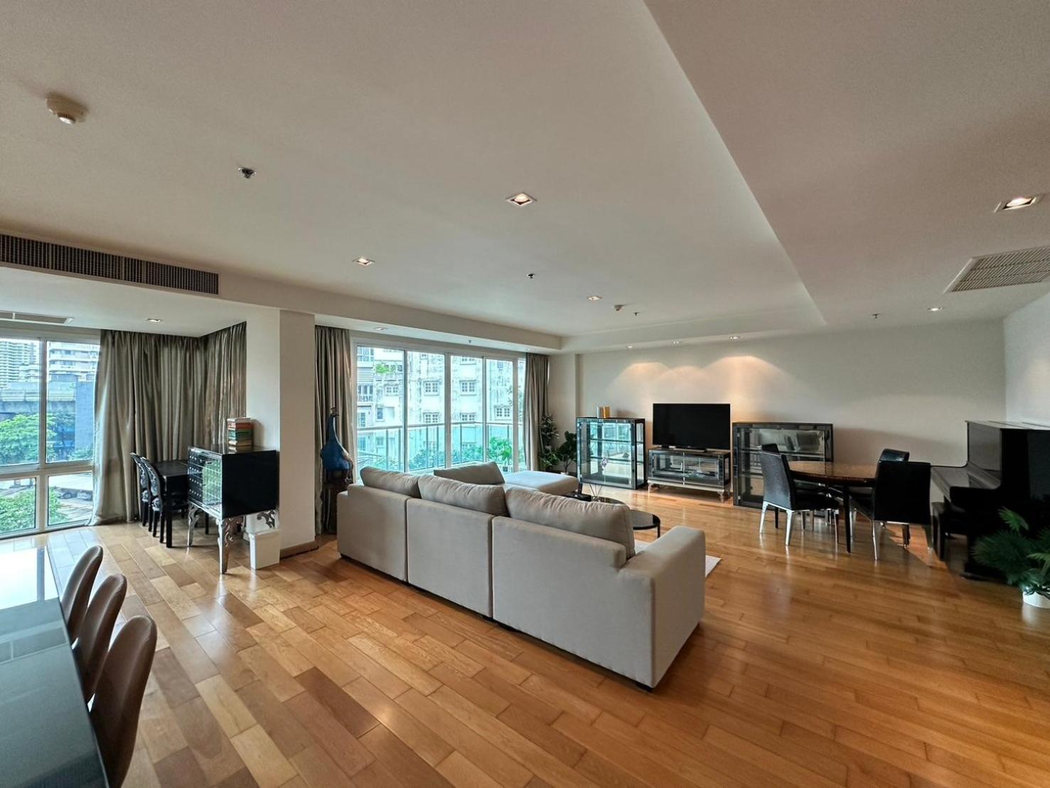 Private Penthouse In Sukhumvit *